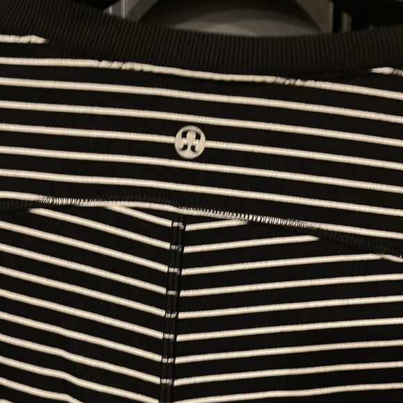 Lululemon base runner long sleeve shirt - Picture 7 of 7
